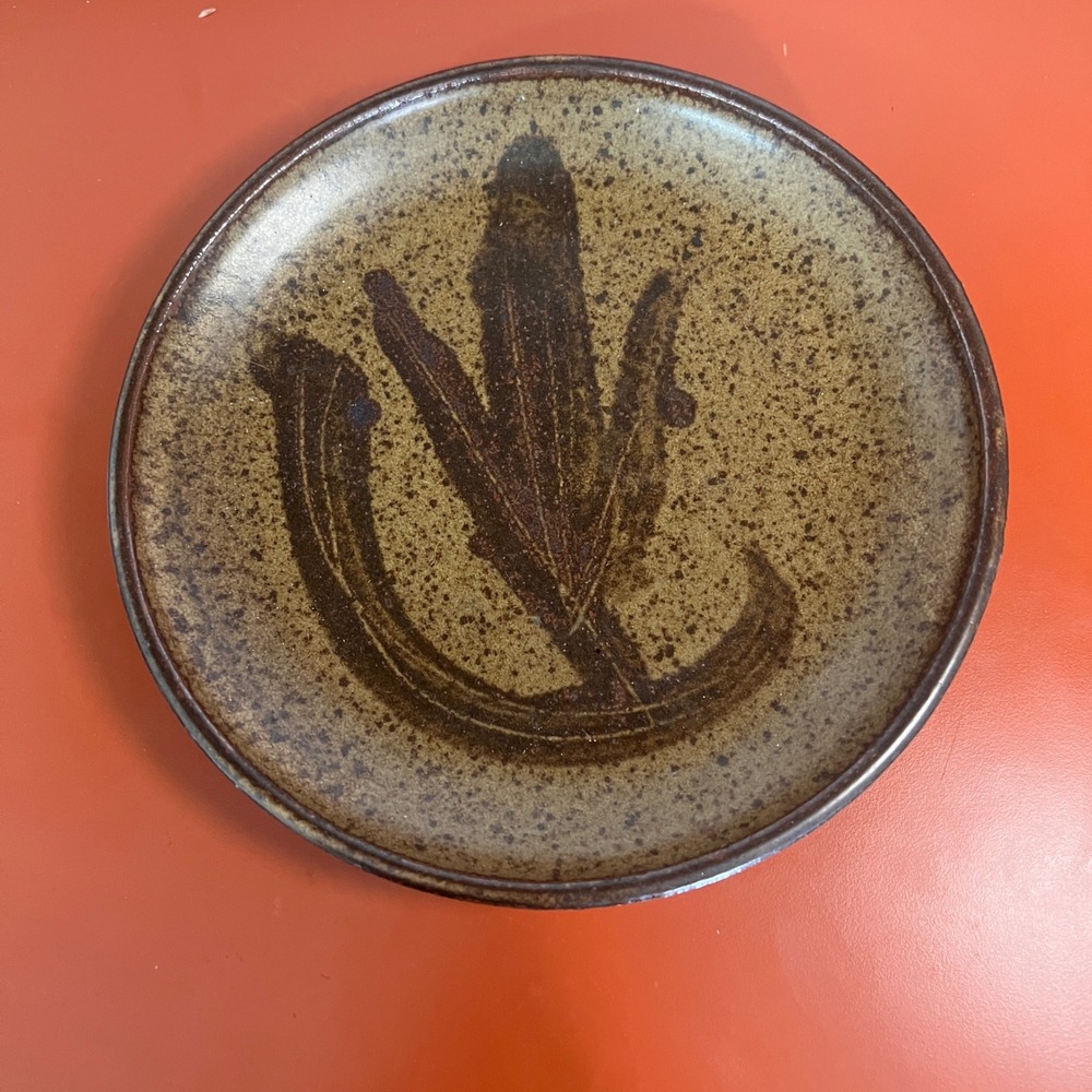 Handmade Studio Pottery Plate Brown Speckled Stoneware Abstract Leaf 8.25"